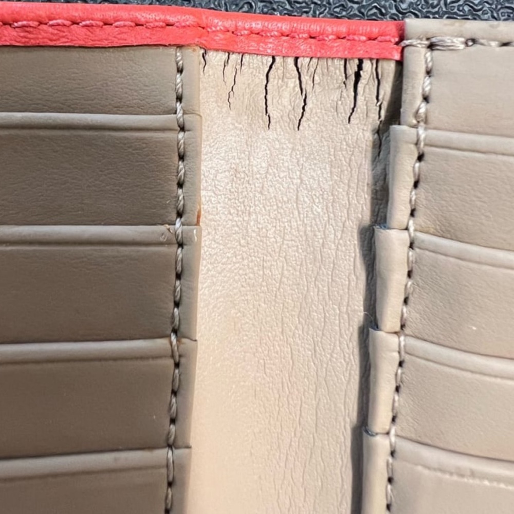 Coach Wallet - Picture 4 of 4